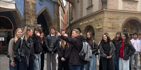 Exkurze třeťáků do sněmovny